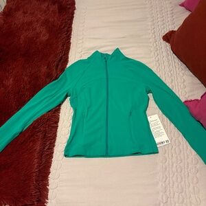 Lululemon Kelly Green Cropped Define Jacket